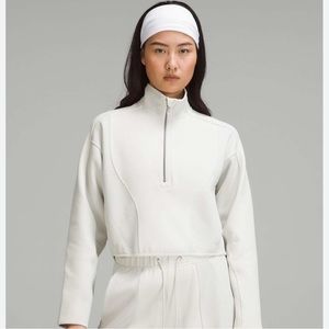 Lululemon mixed fabric half zip pull over